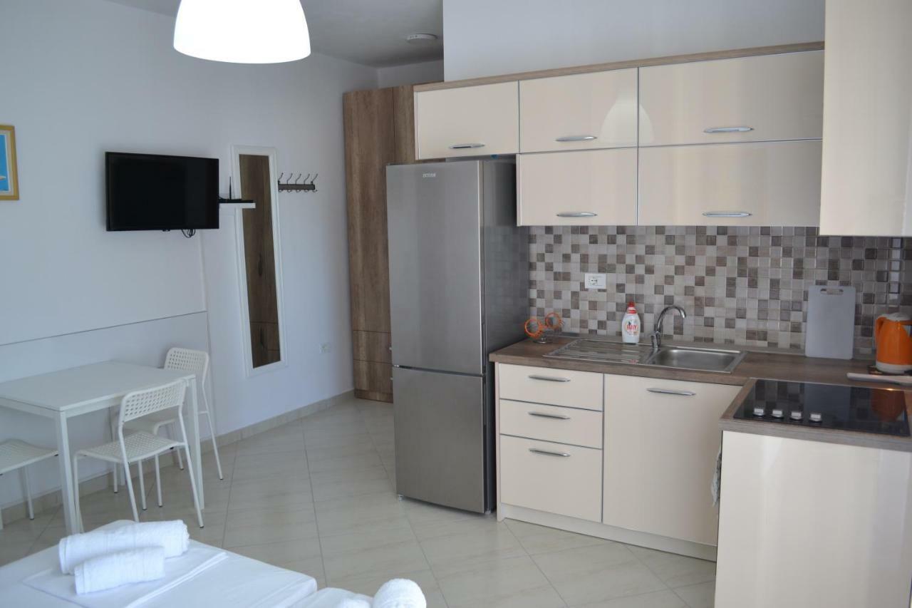 Vlorë Seaview Bay Studio & Private Garage מראה חיצוני תמונה