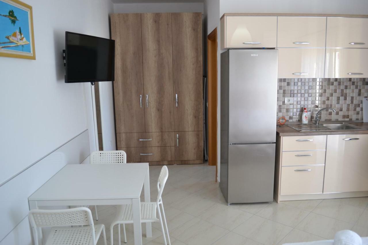 Vlorë Seaview Bay Studio & Private Garage מראה חיצוני תמונה
